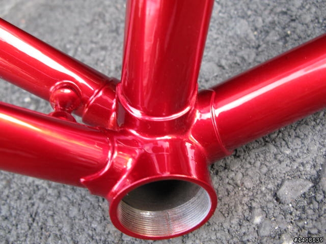 請大家幫我看一下 colnago 鋼管車的年份