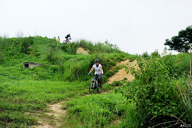 《一路南北騎 - 第十一集》重溫 OFFROAD 的刺激體驗‧木架山訓練場