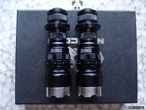 Nitecore SR3磁環調光手電筒