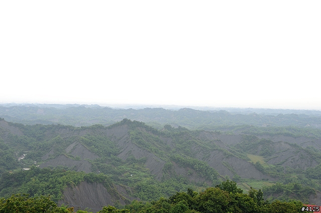 《一路南北騎 - 第十一集》 23085 台南山路的雨天挑戰