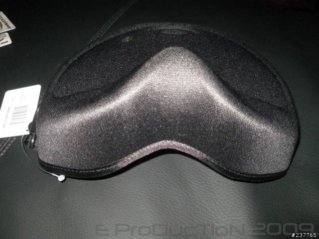 Oakley Custom - 雪鏡 (多圖)
