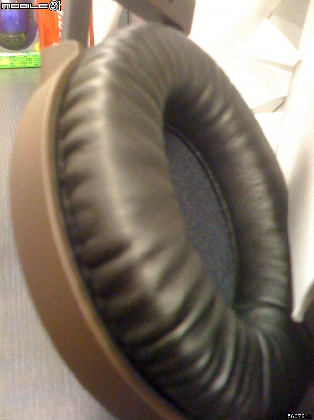 [開箱文] AKG-514耳罩式耳機