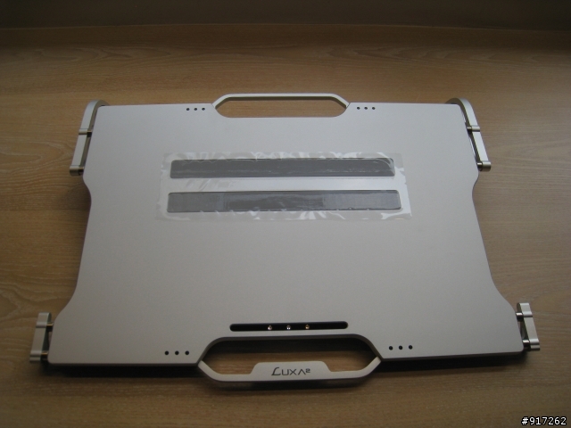 Macbook 散熱墊 – LUXA2 M1-Pro 簡單開箱文