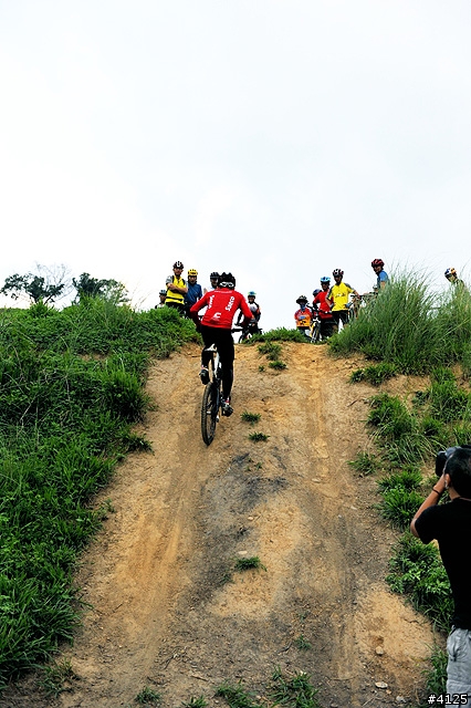 《一路南北騎 - 第十一集》重溫 OFFROAD 的刺激體驗‧木架山訓練場