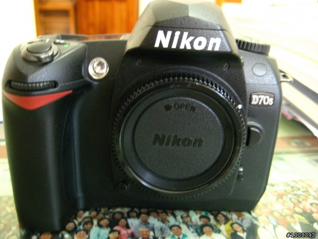 [二手開箱] NIKON D70s+Af-S NIKKOR 18-70mm 1:3.5-4.5G ED
