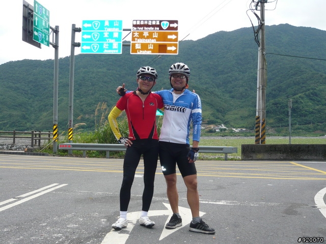 雙橫一豎兩日遊(加碼合歡山主峰)