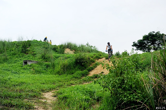 《一路南北騎 - 第十一集》重溫 OFFROAD 的刺激體驗‧木架山訓練場