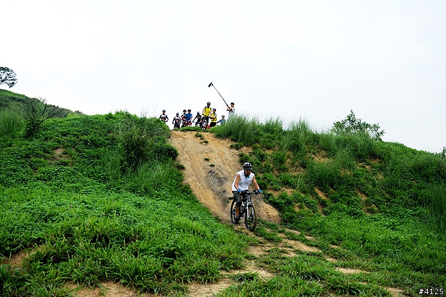 《一路南北騎 - 第十一集》重溫 OFFROAD 的刺激體驗‧木架山訓練場