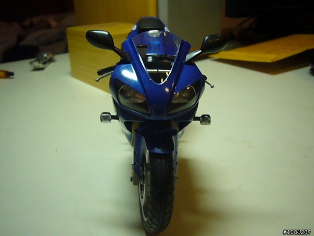 [分享]難得組一台的機車模型 YZF-R1