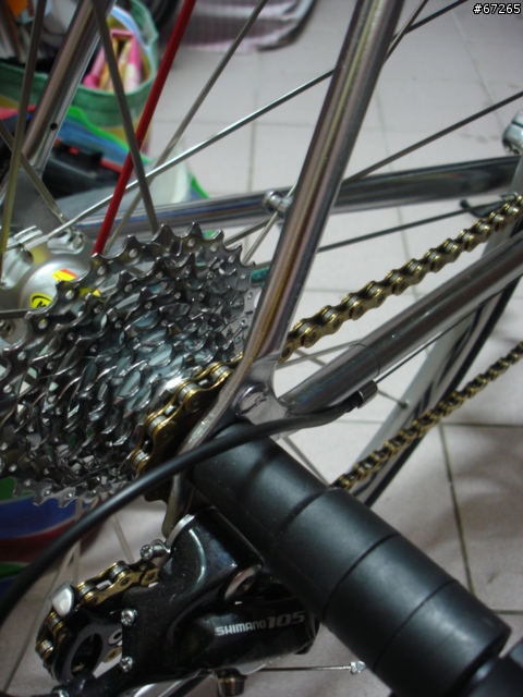 [分享]GIANT捷安特新中古鋼管公路車.型號不詳中?(9/8更新圖片28樓)