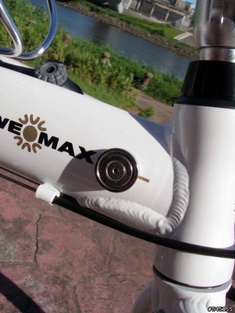 [開箱]WEMAX X7 海豚流線造形鋁合金 27速折疊車