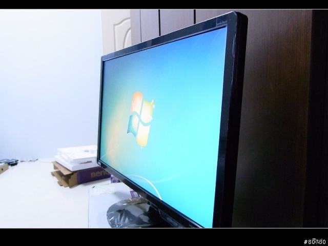 BENQ G2420HD 簡單開箱