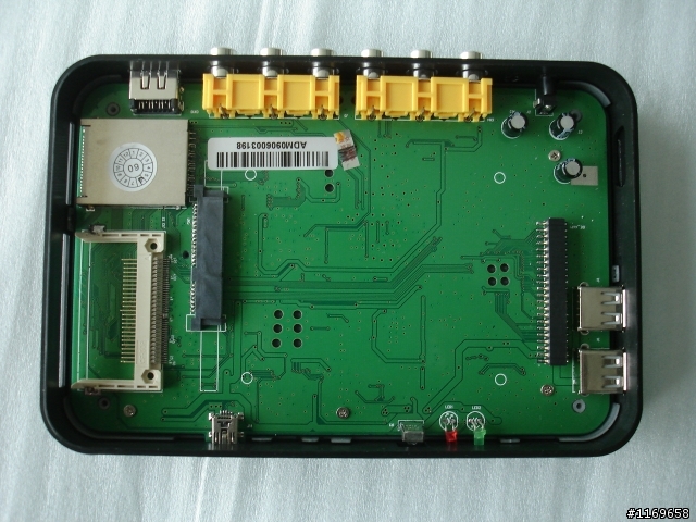 [[開箱]]NuSLIM AV620 RM播放盒