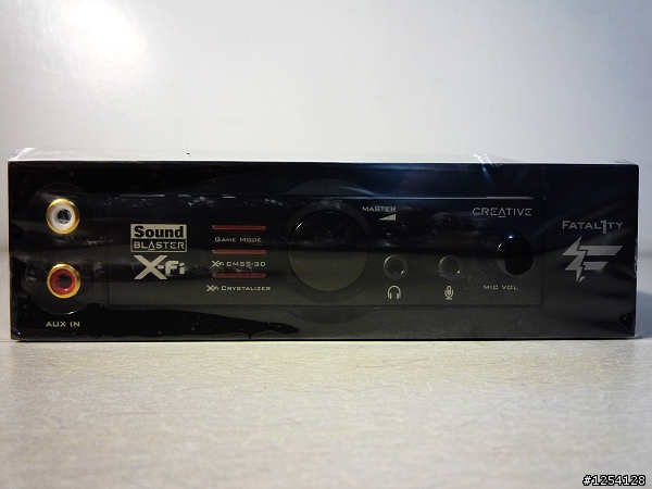 [開箱文] Creative X-Fi Titanium Fatal1ty Champion Series (PCI-E)