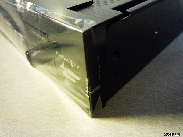 [開箱文] Creative X-Fi Titanium Fatal1ty Champion Series (PCI-E)