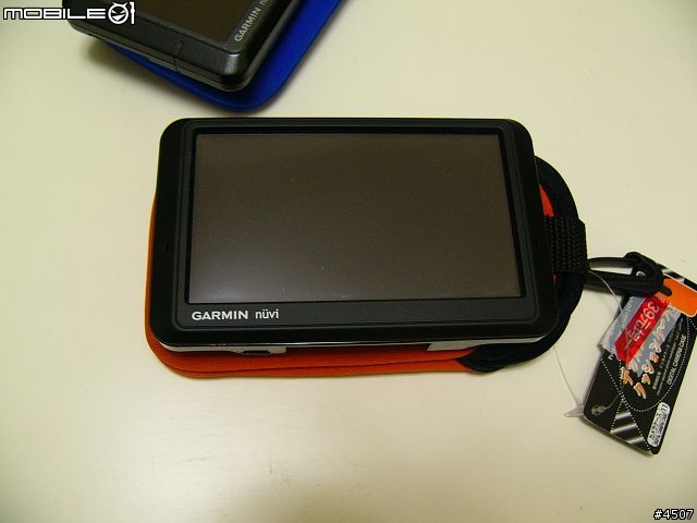 [採購情報]分享超值GPS保護套