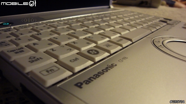 [分享] Panasonic Let's note LIGHT CF-R8W 開箱分享| 2011/01/30 HDD更換