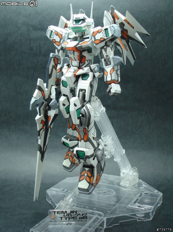 [新手第一作]電腦戰機 ＶＲ-747 テムジン タイプａ８ 白虹騎士団