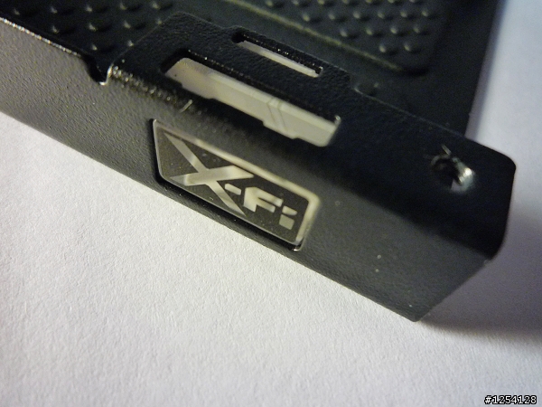 [開箱文] Creative X-Fi Titanium Fatal1ty Champion Series (PCI-E)