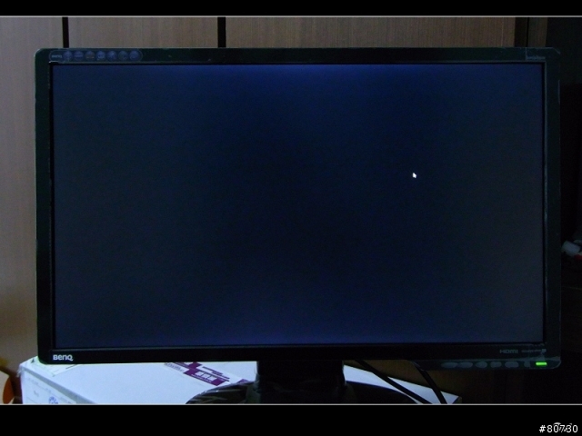 BENQ G2420HD 簡單開箱