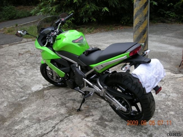「分享」圓夢了，我的重機 川崎綠 KAWASAKI ER-6F