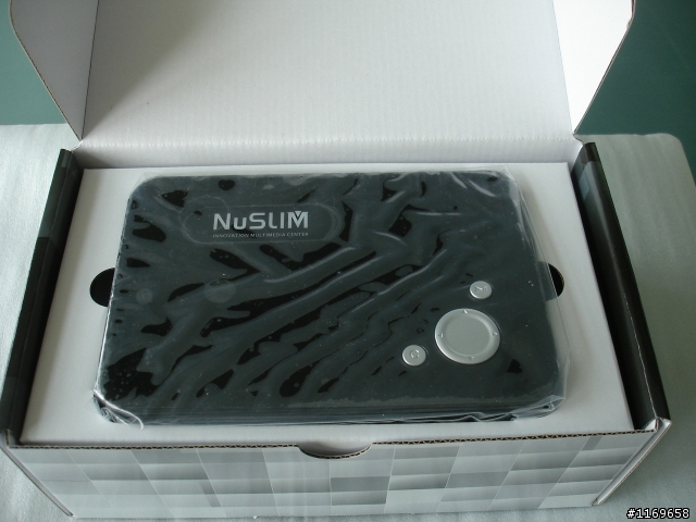 [[開箱]]NuSLIM AV620 RM播放盒