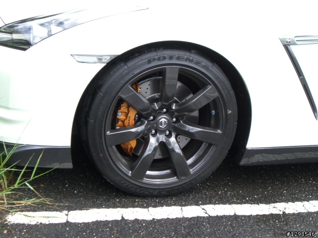 莫內巧遇戰神 GTR R35