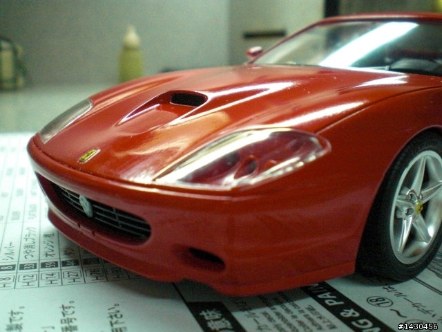 FERRARI F-550 1/24模型車
