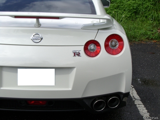 莫內巧遇戰神 GTR R35