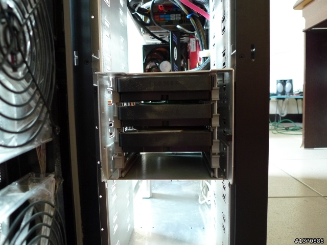 [分享]小弟的pc-p80 純圖分享..