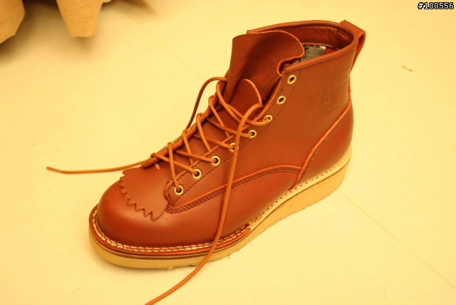 <Boots分享>來自加拿大的Viberg IronWorker紅色手工靴