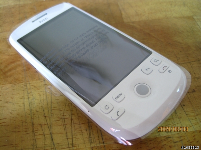 迎接大學生活發瘋買一堆東西之 第二彈! HTC Magic 小白強森 開箱