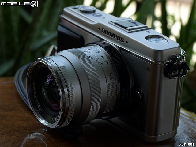 [蔡司級EP1名駒]Carl Zeiss ZM Biogon T* 35mm F2 之簡單開箱