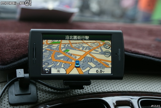 附加手機的導航機Garmin-ASUS G60