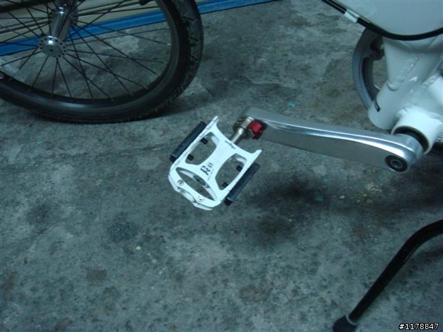 (開袋)WELLGO QRD-M079 V.S GIANT 17S