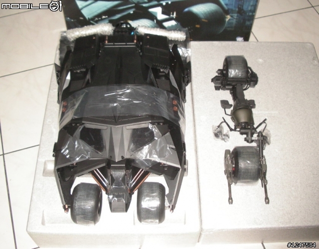 1/6 Hot Toys BATMOBILE 黑暗騎士 蝙蝠車 開箱