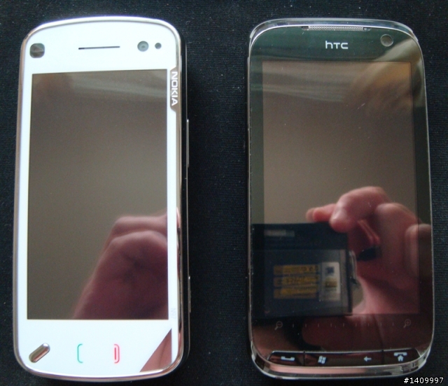 [分享]HTC TP2與NOKIA N97 外型比一比.(圖片多)