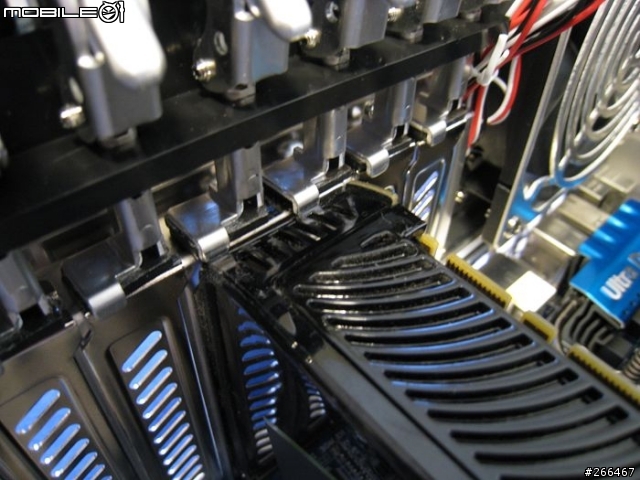 [開箱文] 聯力機殼   PC-A70F