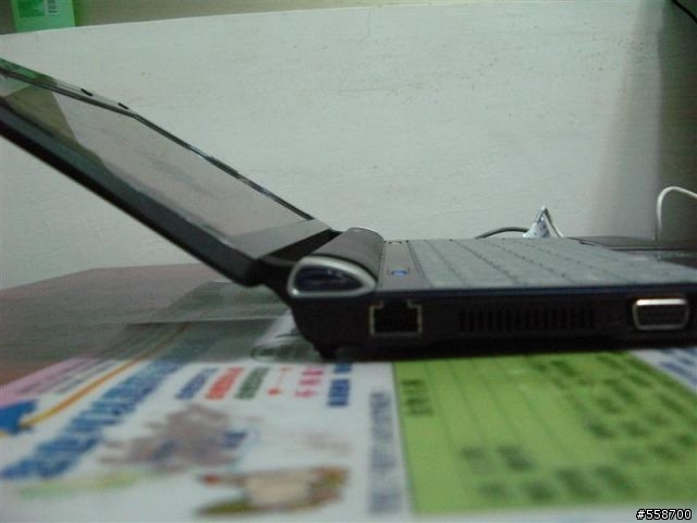 [使用分享] 話說 ACER Aspire one D250 的人機互動設計...