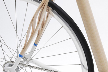 分享精緻德國工藝～超輕量單速車Woodway bacycle by Arndt Menke- Zumbragel