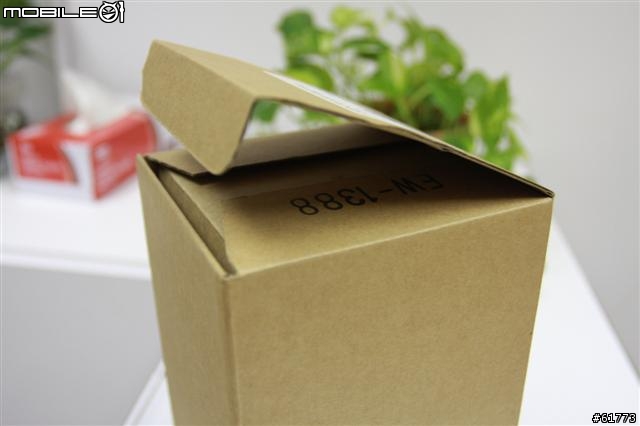 [開箱文] 科技與華麗並重 EILUX 手錶上鏈器 – 讓你的手錶動起來! (圖多文多)