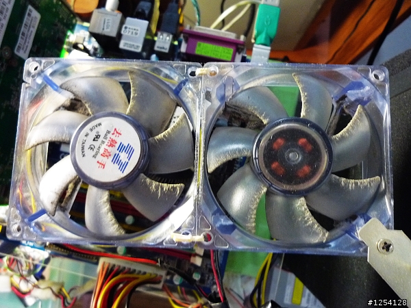 [開箱文] Creative X-Fi Titanium Fatal1ty Champion Series (PCI-E)