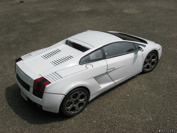 FUJIMI 1/24 Lamborghini GALLARDO