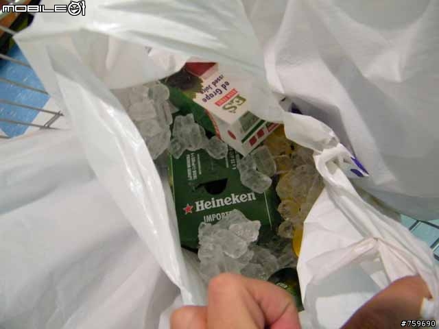 [超級開箱文]我的鐵灰FORTIS 新物入荷 白PARTY+泳池PARTY=嚕啦啦 別說我沒提供福利XD 一種生活態度 工作/車/美女/辣妹?