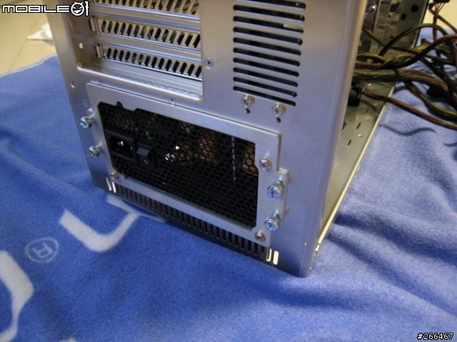 [開箱文] 聯力機殼   PC-A70F