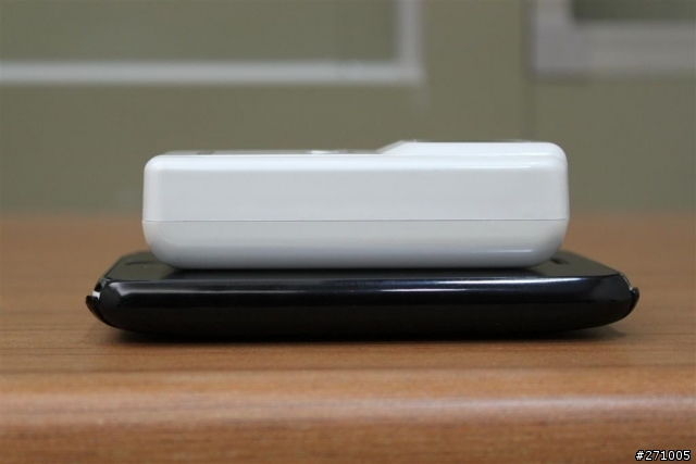 [分享]小體積,大容量, Lifetrons 4800 mAh 行動電池