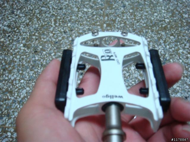 (開袋)WELLGO QRD-M079 V.S GIANT 17S