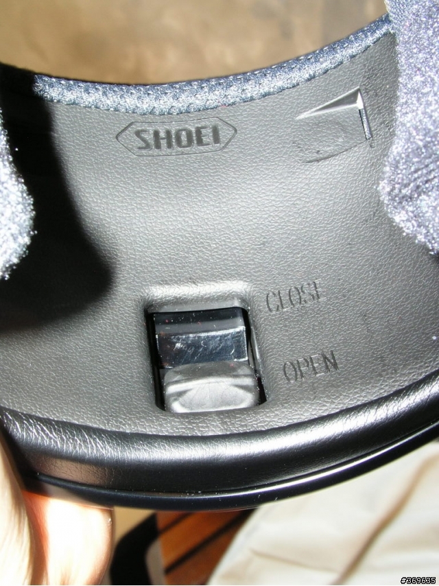 安全也可以很時尚—SHOEI Z-6 Couture