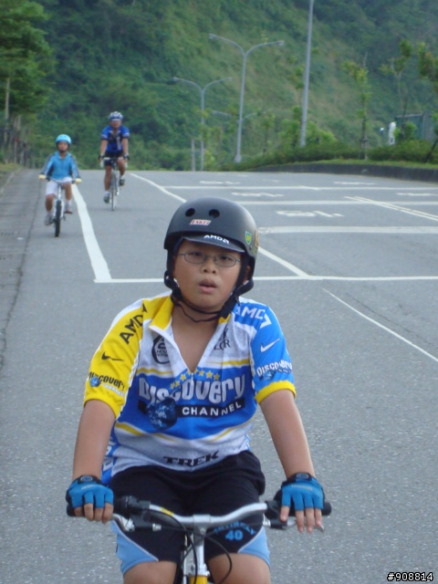 2009年8月初之4天3夜宜花東親子單車之旅之後段被颱風中斷遊記...(圖多)