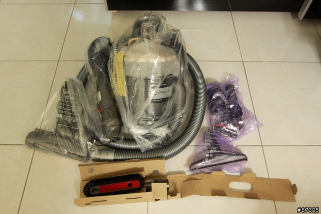 [開箱文]新居開箱之dyson DC22 allergy